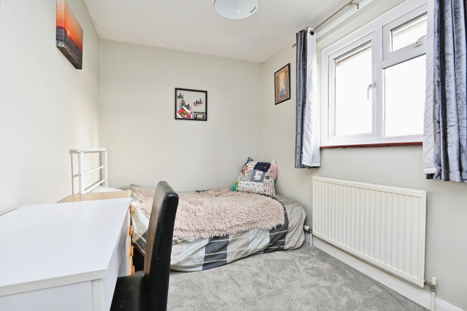 3 bed terraced house for sale in Kings Road, St Neots  - Property Image 6