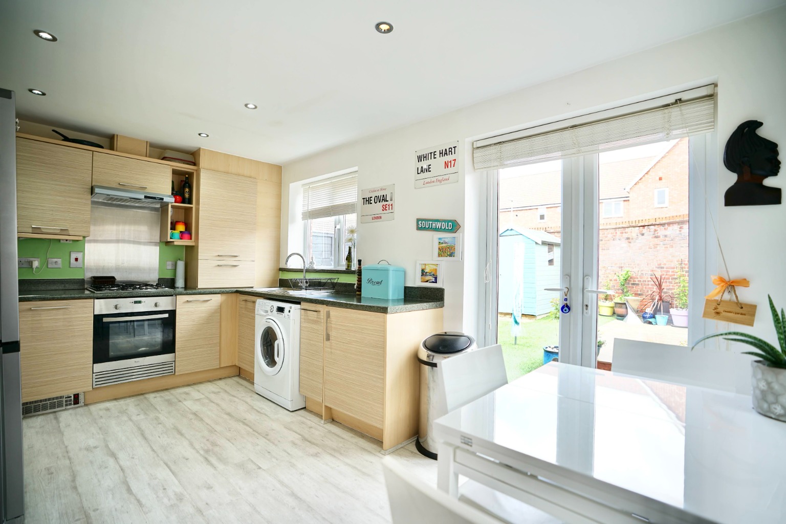 3 bed semi-detached house for sale in Middle Ground, St Neots  - Property Image 5