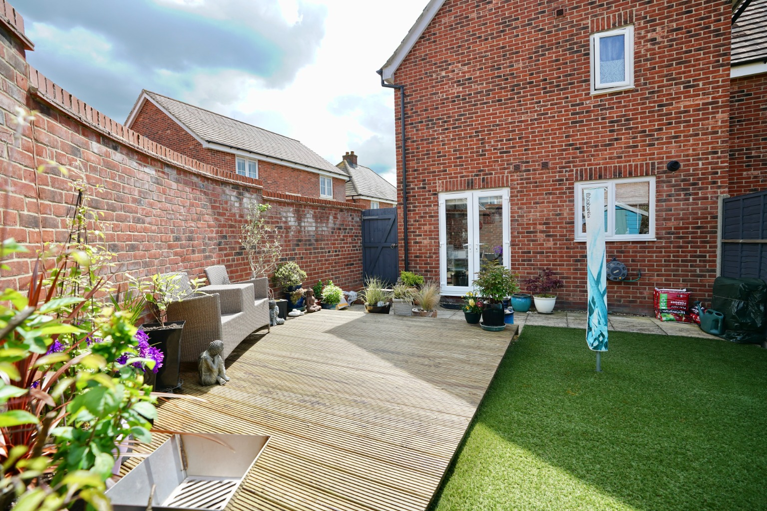 3 bed semi-detached house for sale in Middle Ground, St Neots  - Property Image 10