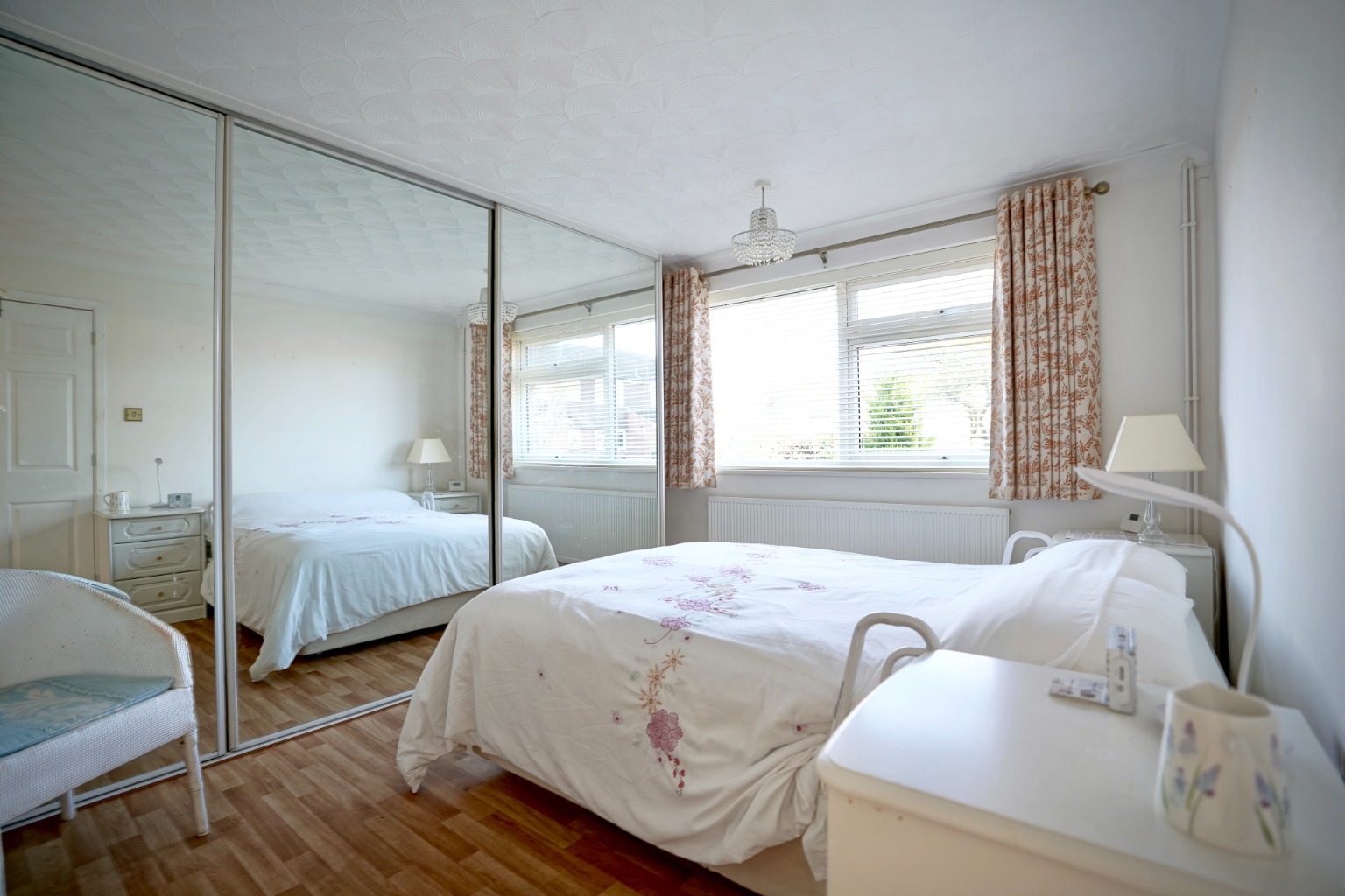 2 bed semi-detached bungalow for sale in Park Avenue, St Neots  - Property Image 6