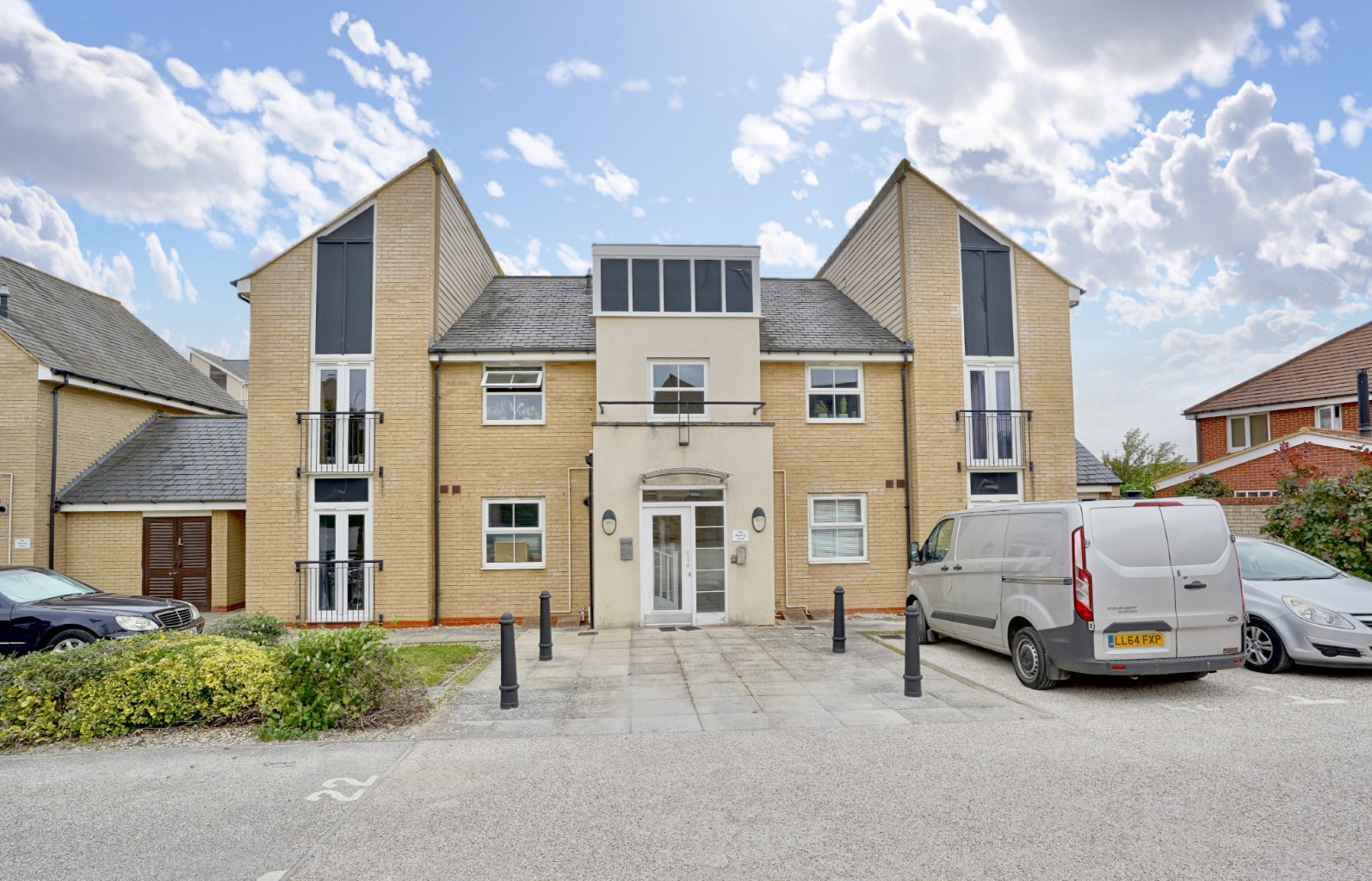 2 bed flat for sale in Stone Hill, St Neots  - Property Image 9