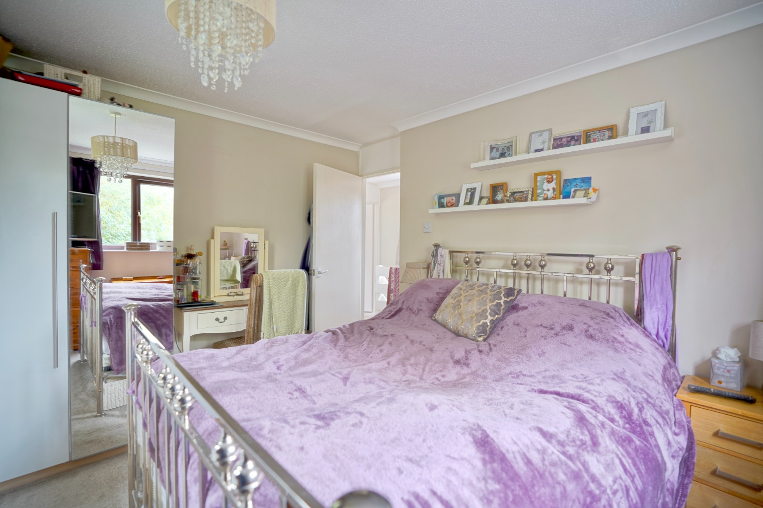 3 bed detached house for sale in Church Meadows, St Neots  - Property Image 5