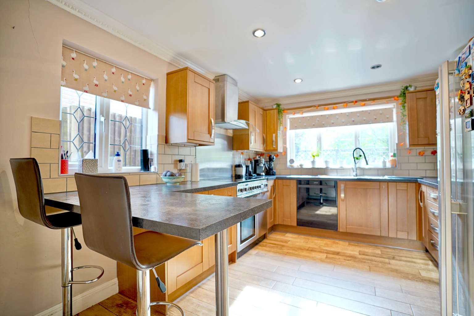 4 bed detached house for sale in The Highway, St Neots  - Property Image 2