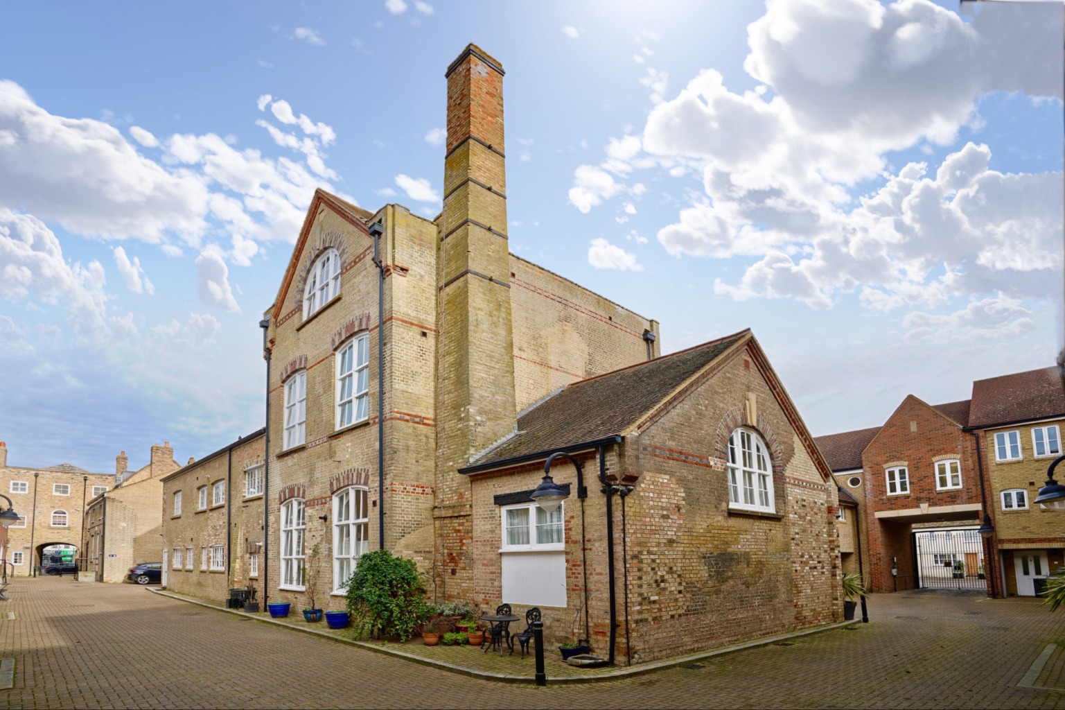 2 bed flat for sale in Chandlers Wharf, St Neots  - Property Image 1