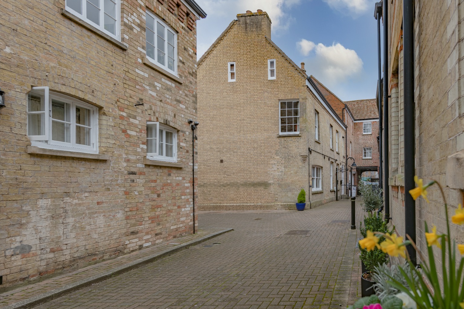 2 bed flat for sale in Chandlers Wharf, St Neots  - Property Image 15