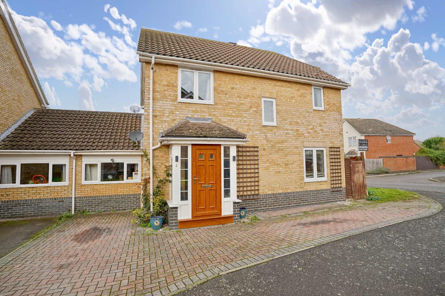 3 bed detached house for sale in St Johns Mews, St Neots  - Property Image 1