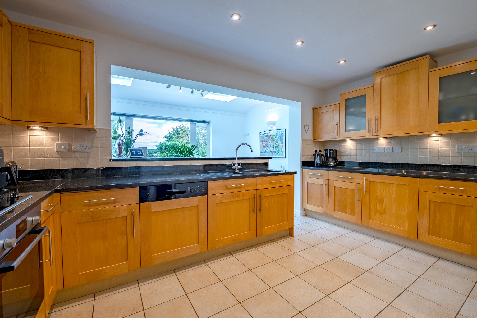 4 bed detached house for sale in Manor Way, St. Neots  - Property Image 3