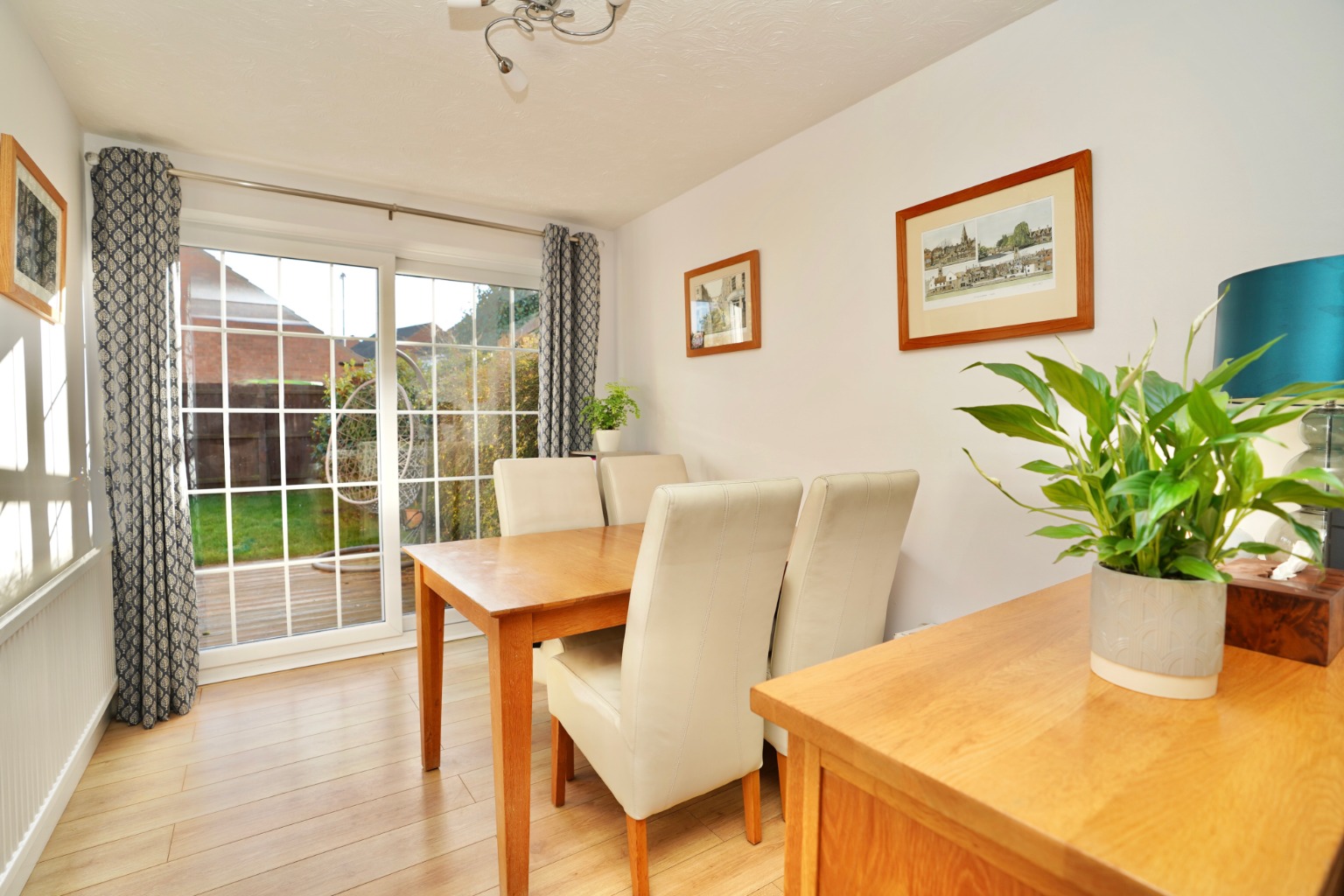 3 bed semi-detached house for sale in Chawston Close, St Neots  - Property Image 4
