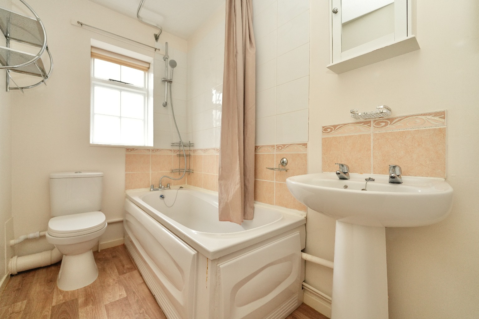 2 bed terraced house for sale in St Neots Road, St Neots  - Property Image 10