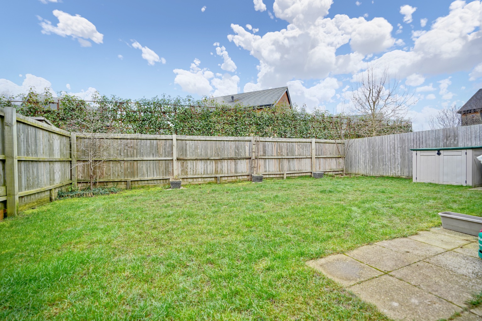 4 bed link detached house for sale in Eaton Close, St Neots  - Property Image 3