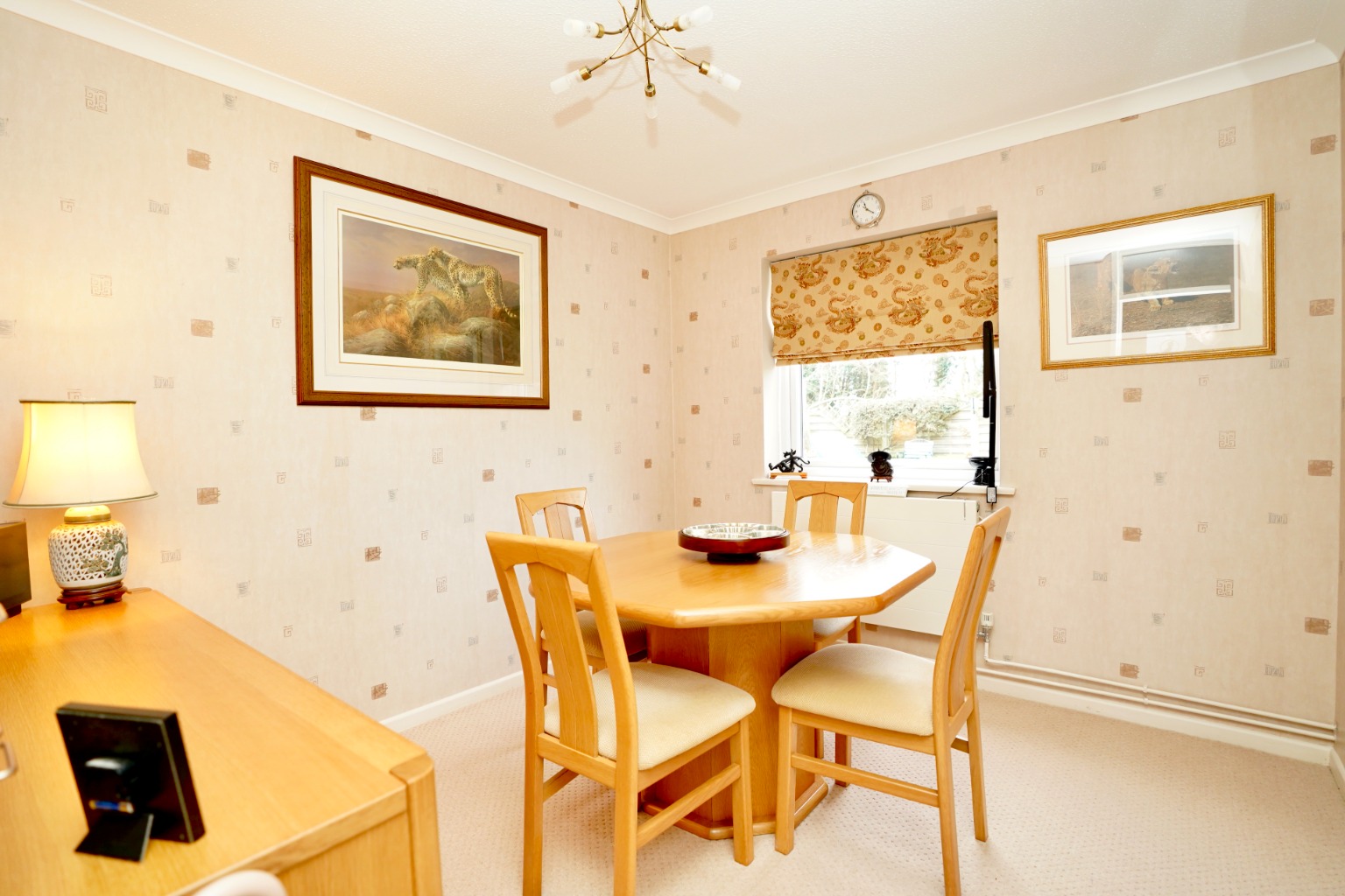 3 bed detached house for sale in Town Orchard, St Neots  - Property Image 6