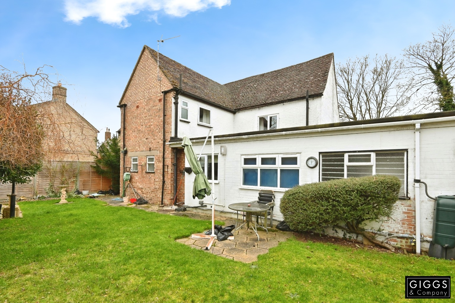 4 bed detached house for sale in High Street, St Neots  - Property Image 15