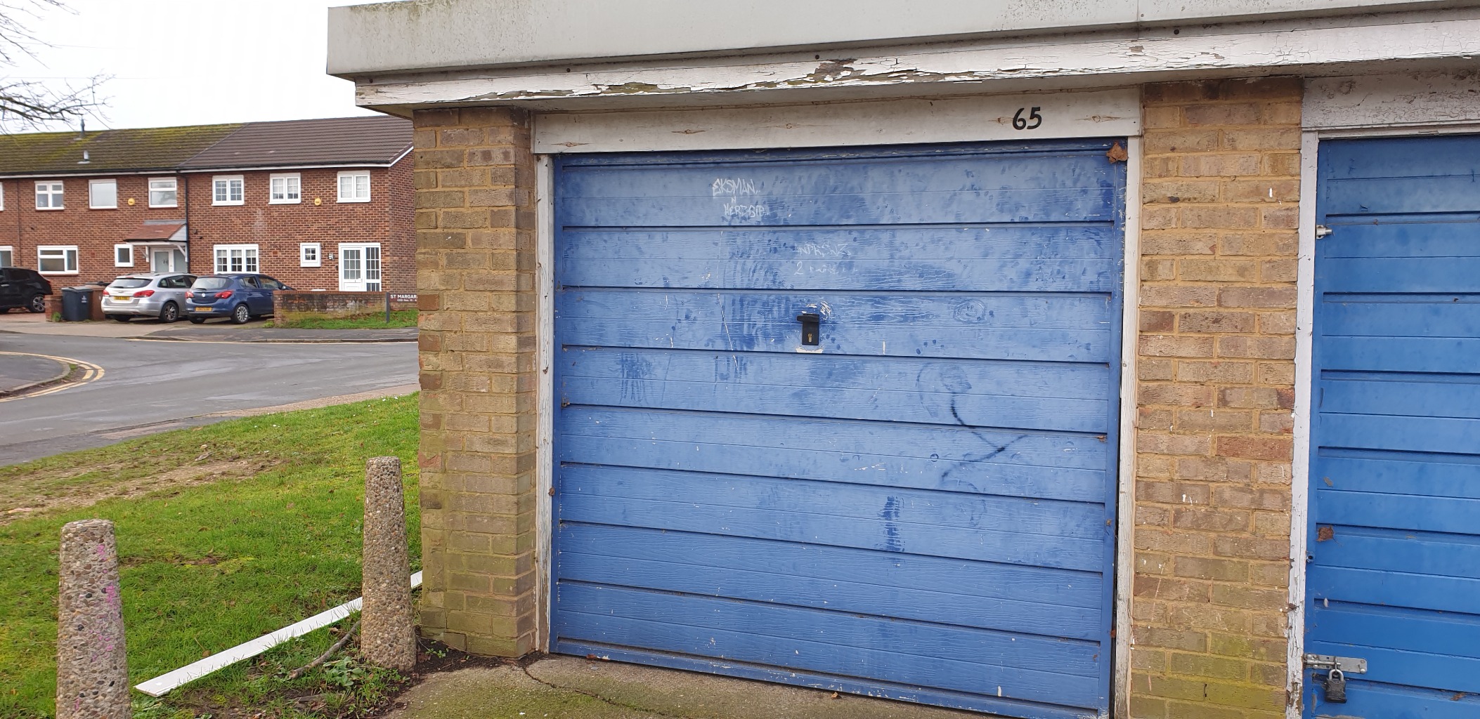 Garages for sale in St Margarets, Stevenage  - Property Image 4