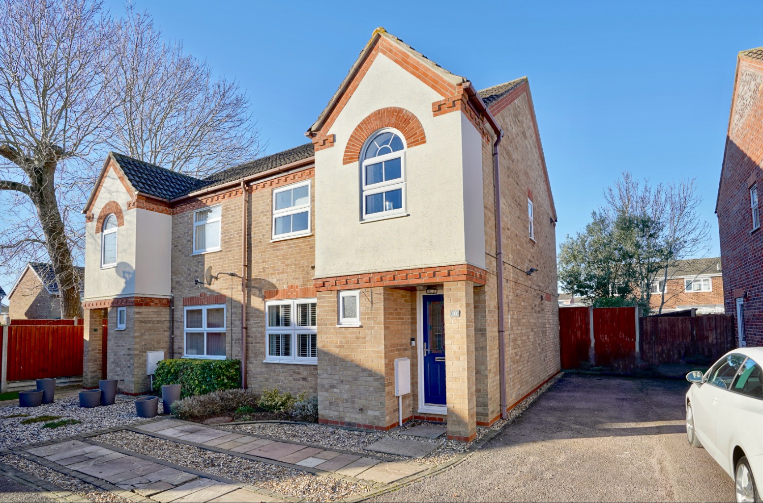 3 bed semi-detached house for sale in Capulet Close, St Neots  - Property Image 1