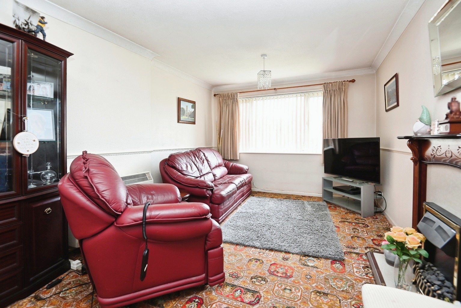 2 bed bungalow for sale in Apple Close, St Neots  - Property Image 3