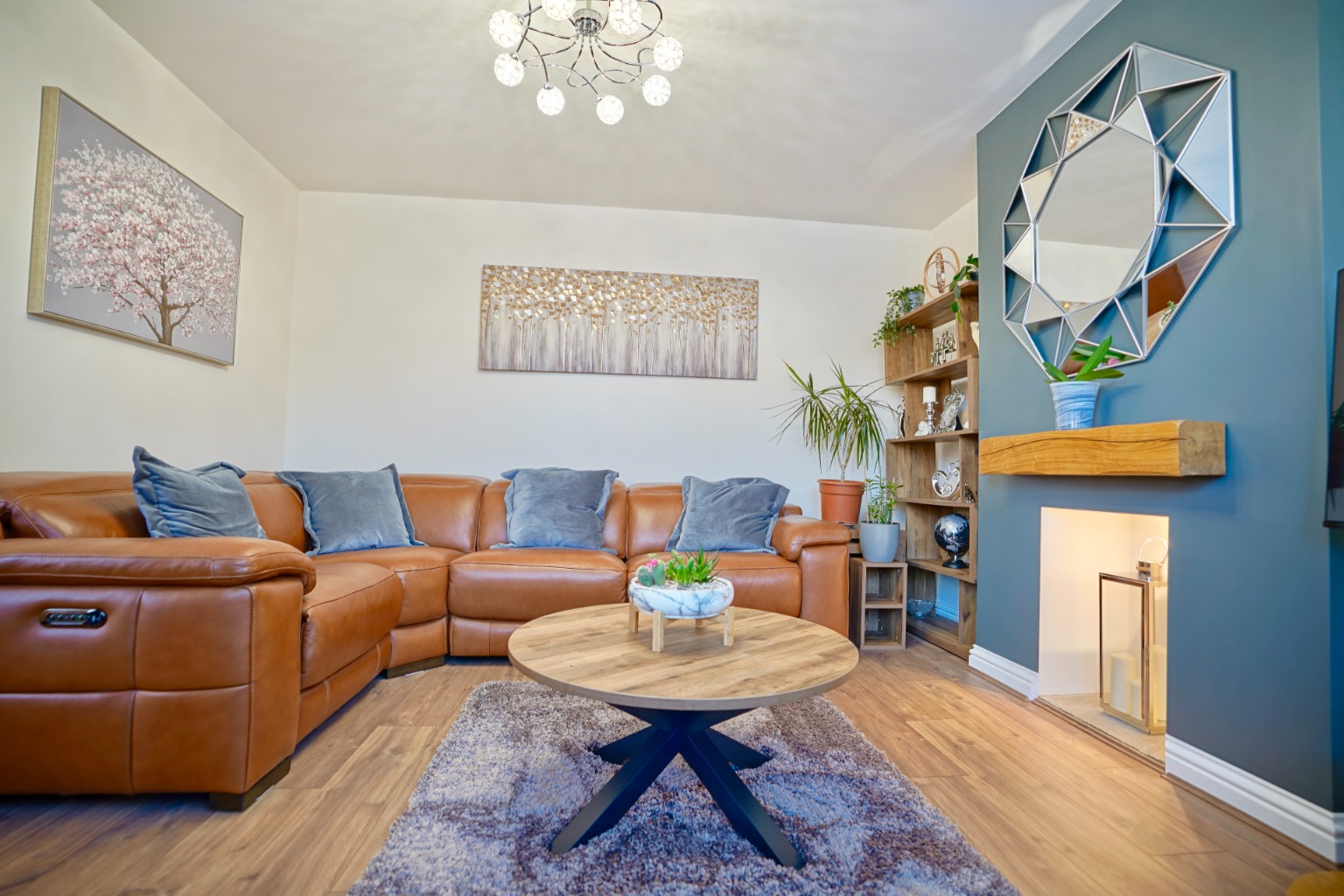 3 bed semi-detached house for sale in Tollfield, Huntingdon  - Property Image 3