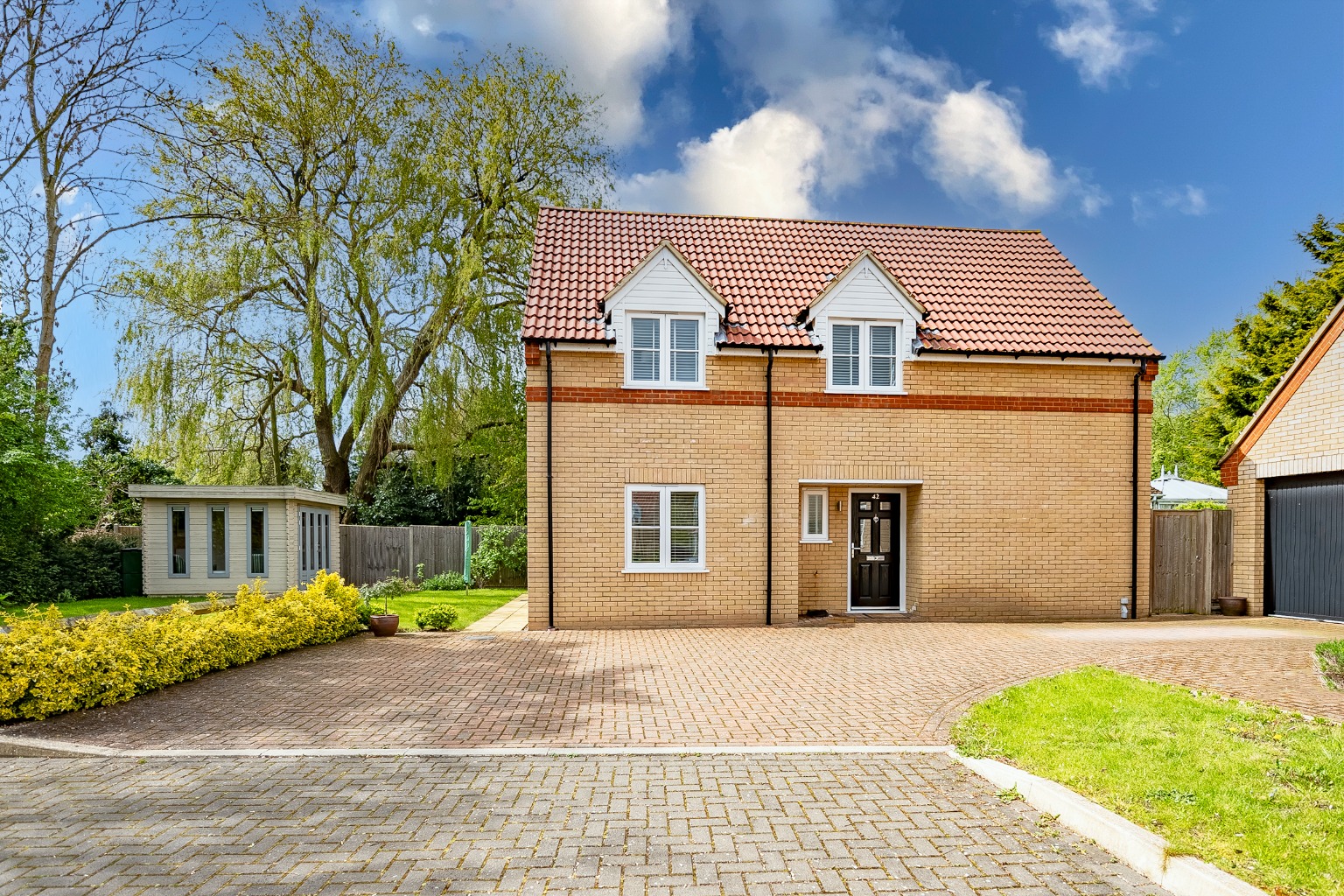 4 bed detached house for sale in The Lane, Bedford  - Property Image 4