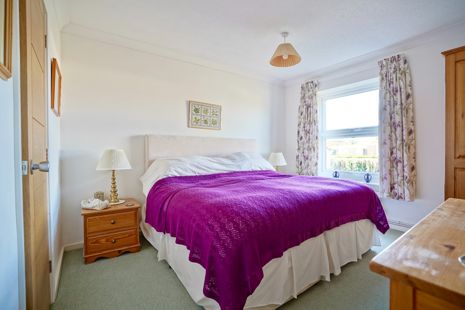 4 bed detached house for sale in The Paddock, St Neots  - Property Image 11