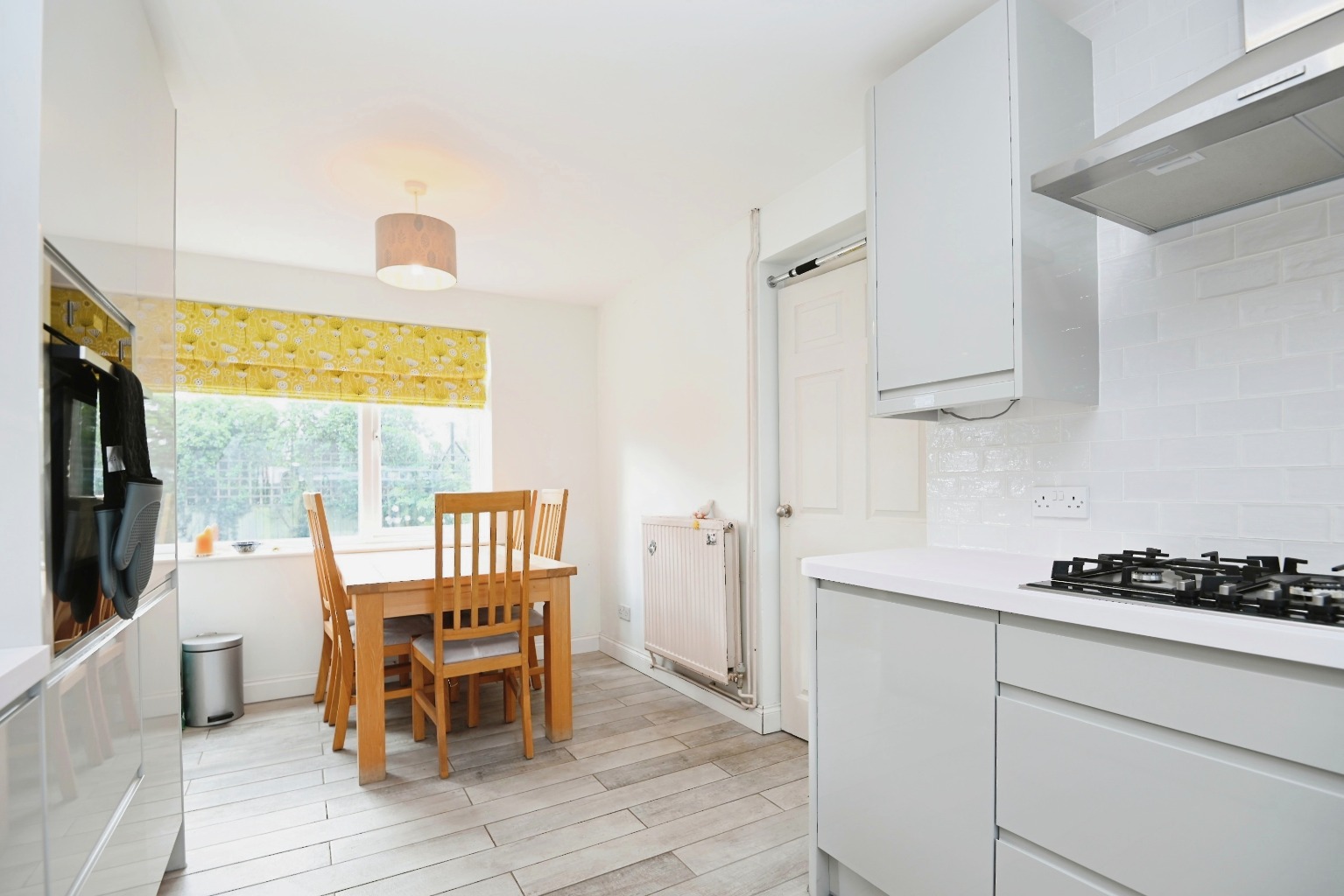 3 bed semi-detached house for sale in Park Avenue, St Neots  - Property Image 3