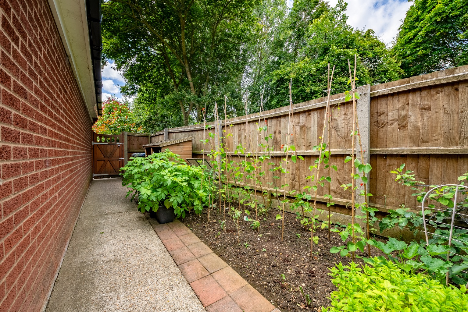 4 bed detached house for sale in Duloe Road, Cambridgeshire  - Property Image 20