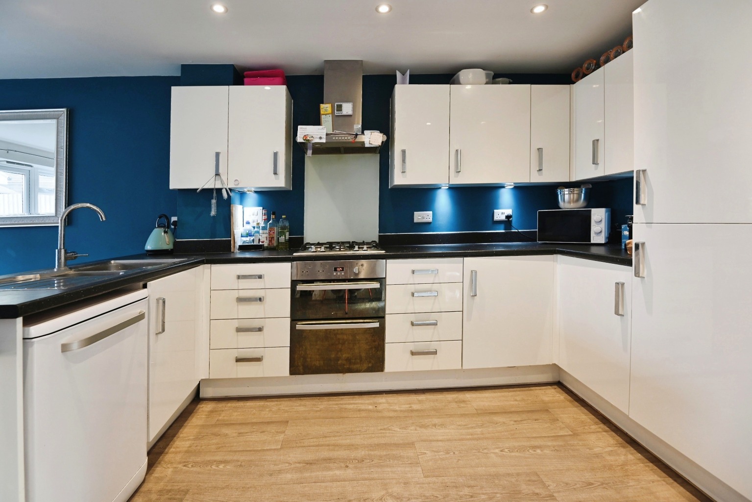 3 bed town house for sale in Gorse Crescent, St Neots  - Property Image 5