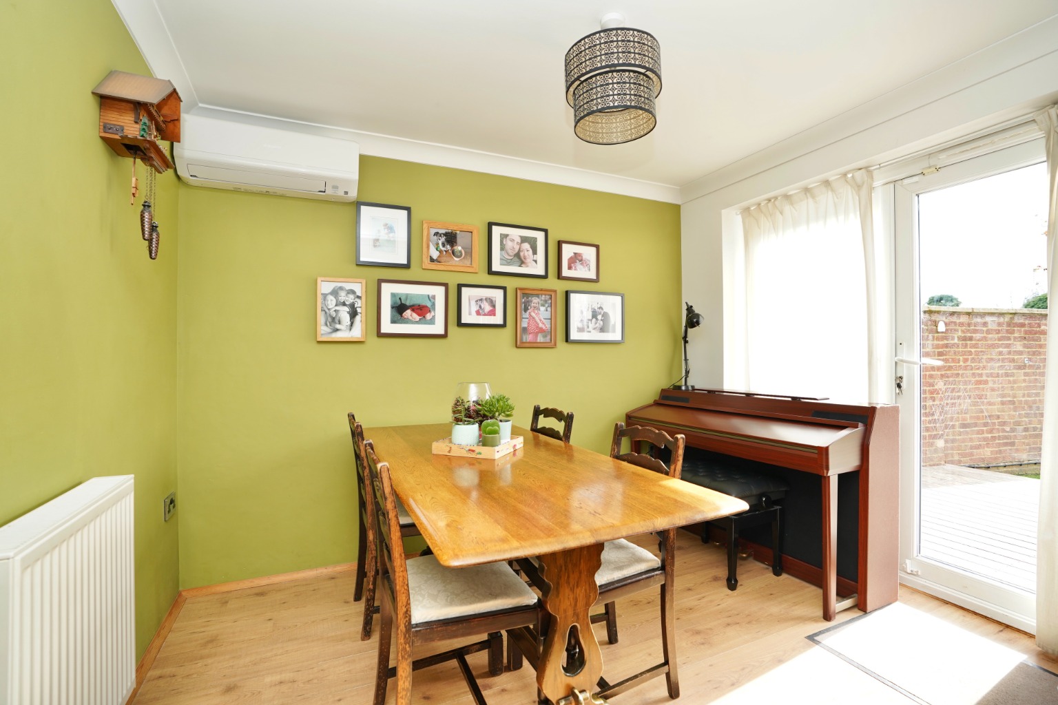 3 bed semi-detached house for sale in Gordon Close, St Neots  - Property Image 6
