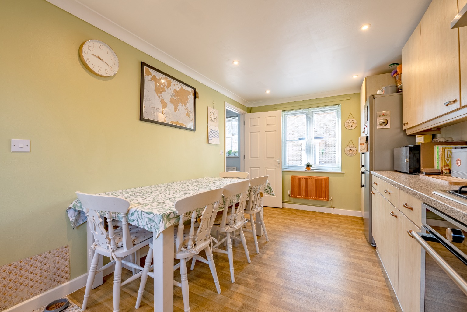 2 bed semi-detached house for sale in Gorham Way, St. Neots  - Property Image 4