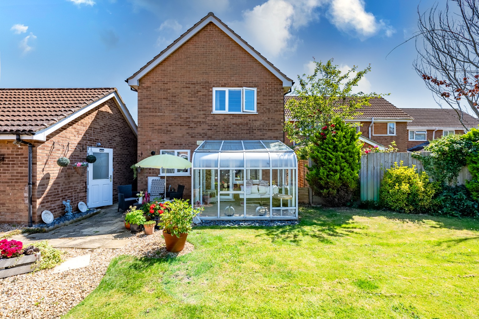 4 bed detached house for sale in Meadowsweet, St. Neots  - Property Image 16