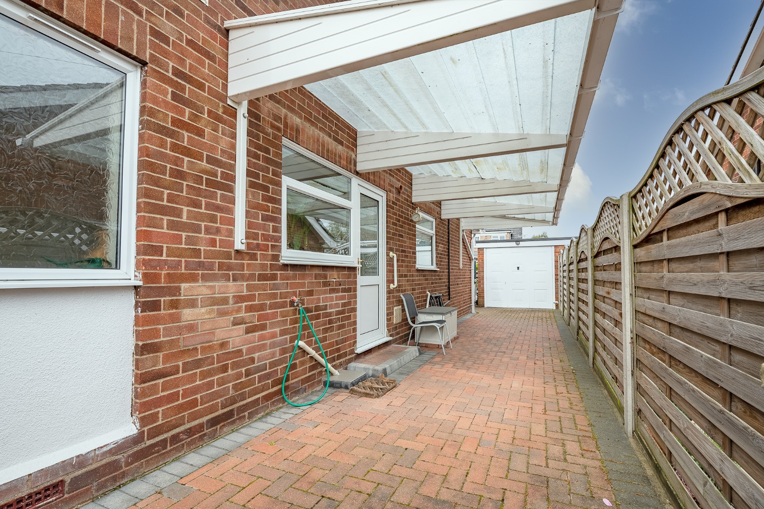 2 bed bungalow for sale in Clover Road, St Neots  - Property Image 10