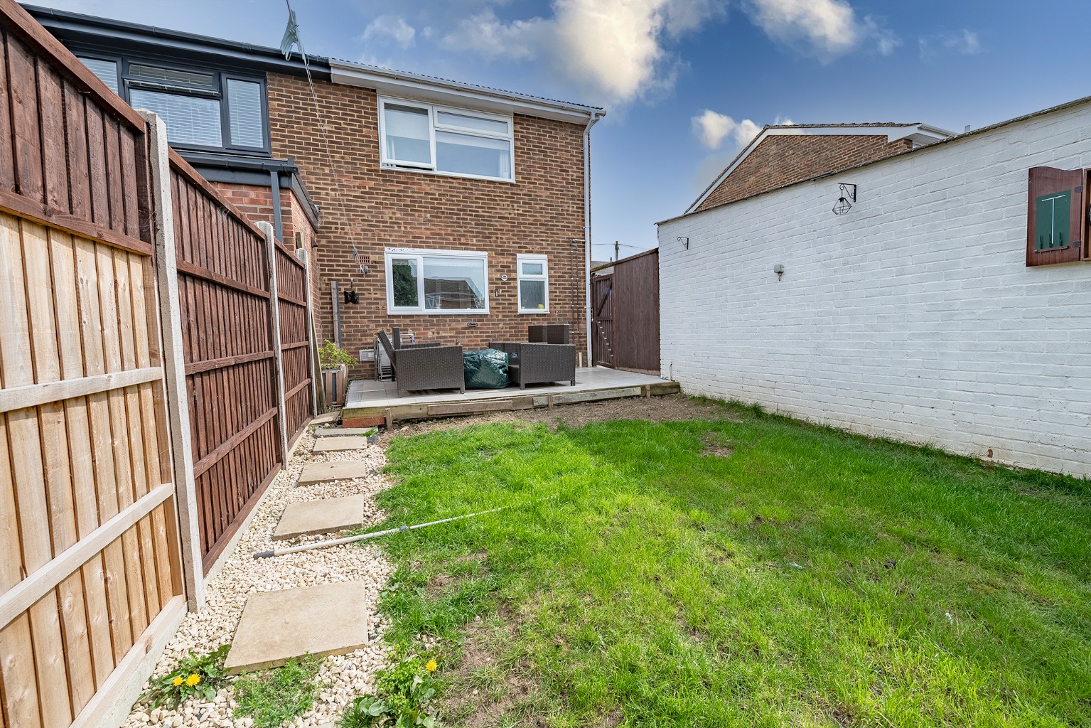 2 bed semi-detached house for sale in Andrew Road, St Neots  - Property Image 12