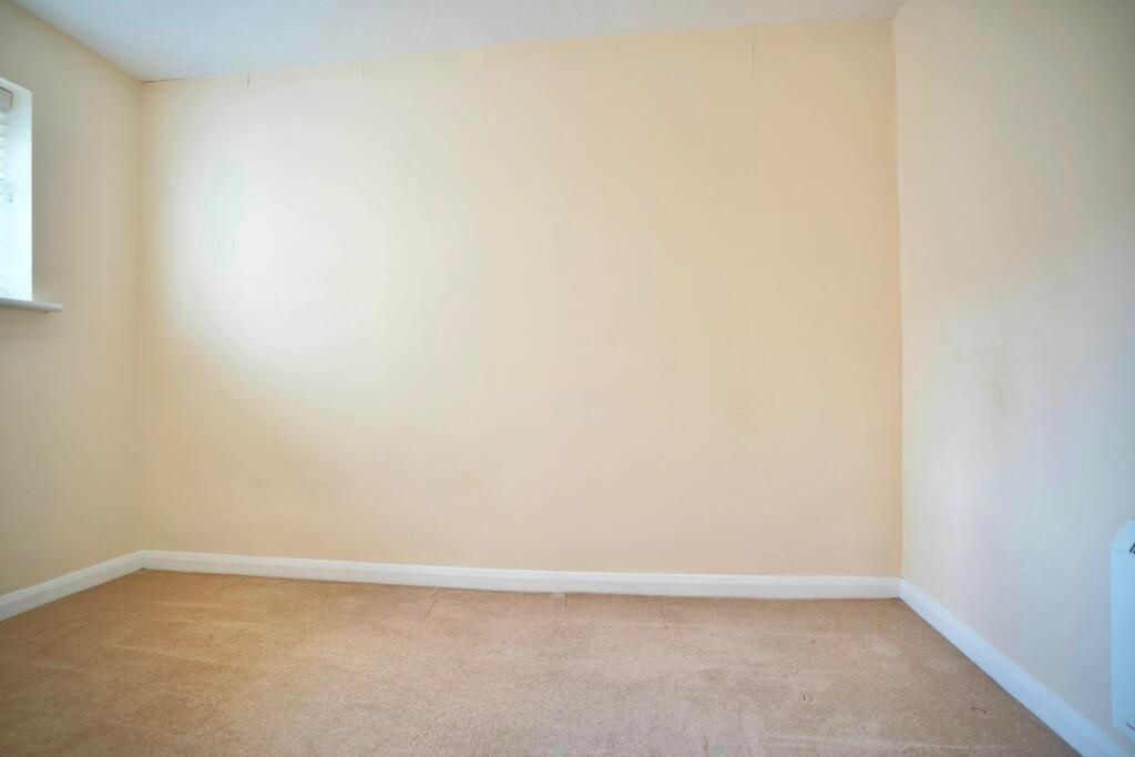 1 bed flat for sale in St Mary's Street, St. Neots  - Property Image 8