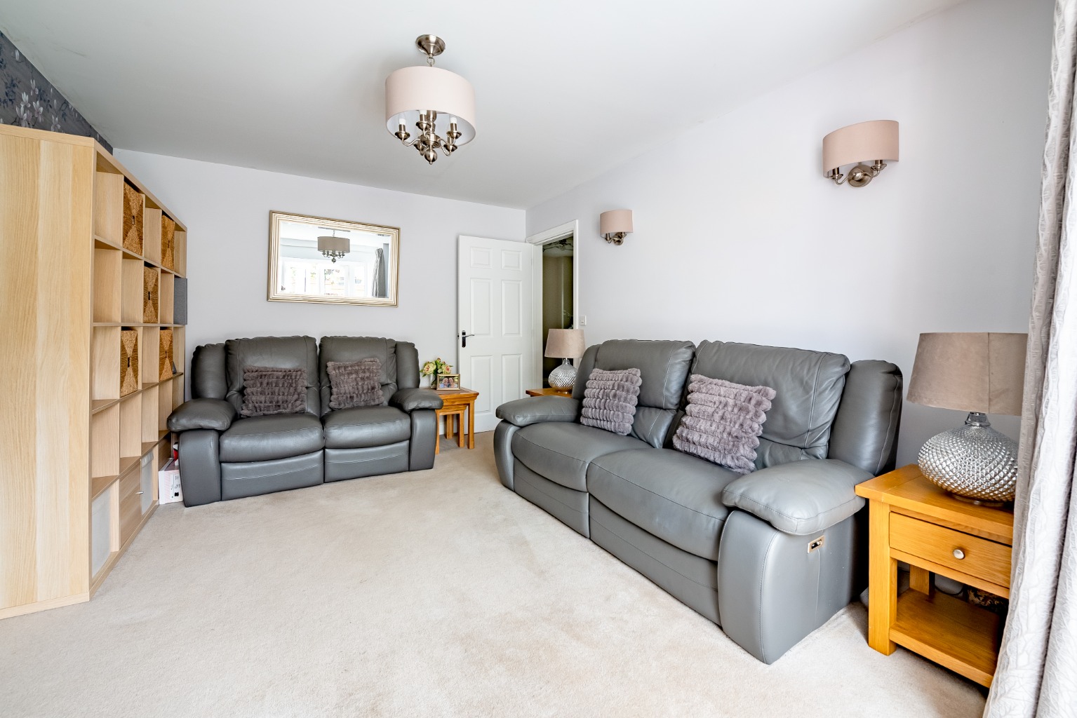 4 bed detached house for sale in Whitchurch Walk, St. Neots  - Property Image 10