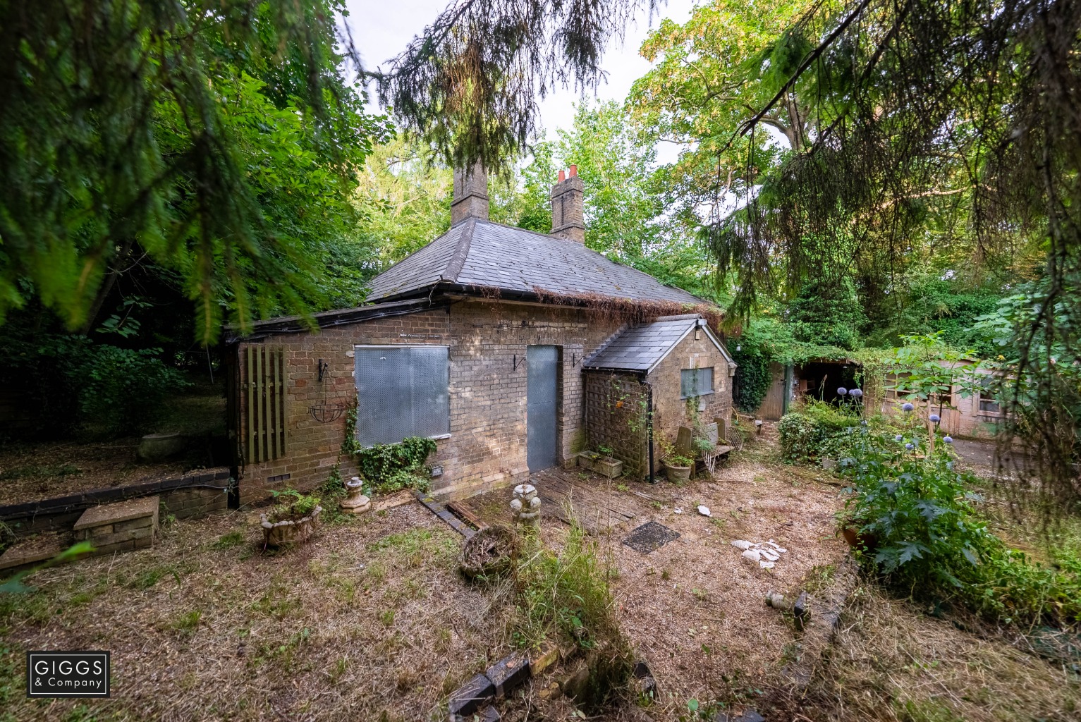 3 bed detached house for sale in Roxton Road, Bedford  - Property Image 12