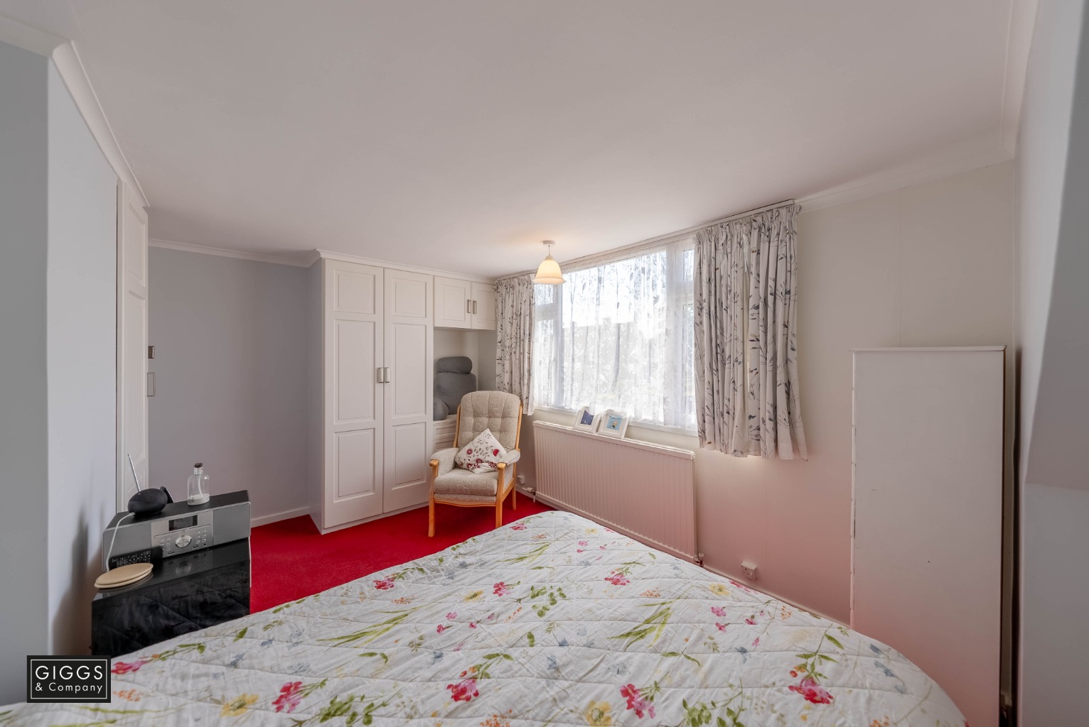 3 bed semi-detached house for sale in Orchard Road, St. Neots  - Property Image 9