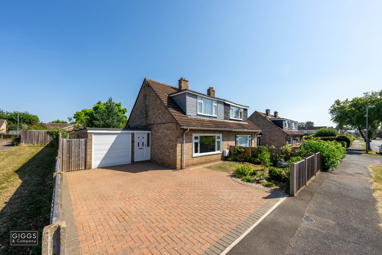 3 bed semi-detached house for sale in Orchard Road, St. Neots  - Property Image 2