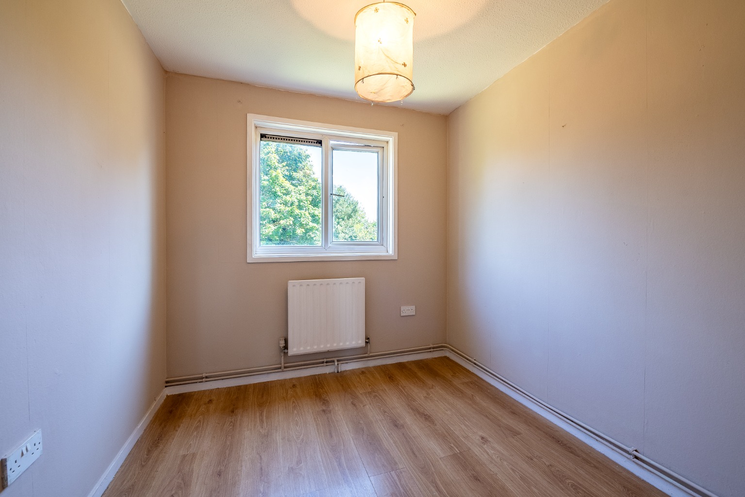 3 bed terraced house for sale in Viscount Court, St. Neots  - Property Image 6