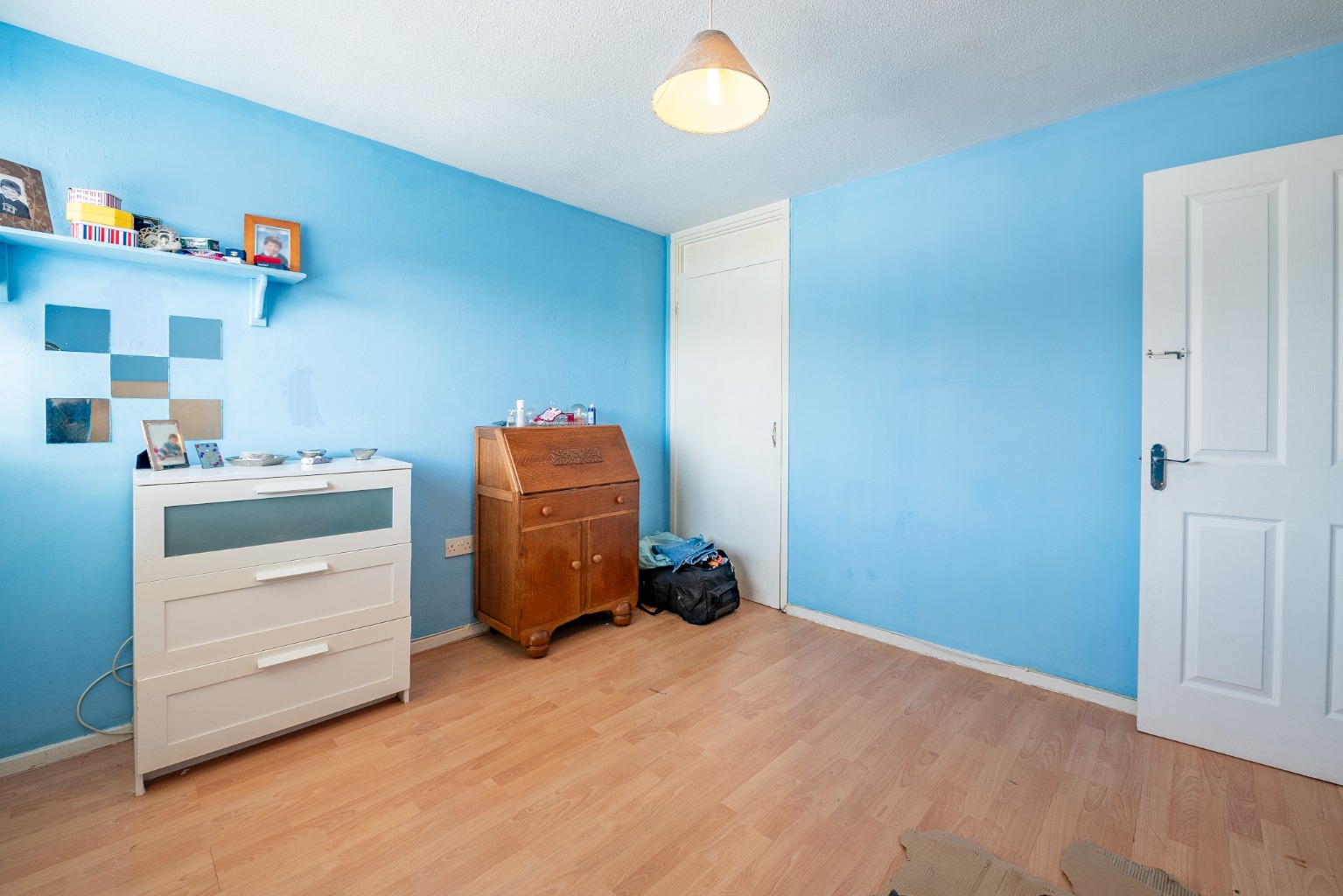 3 bed terraced house for sale in Viscount Court, St. Neots  - Property Image 8