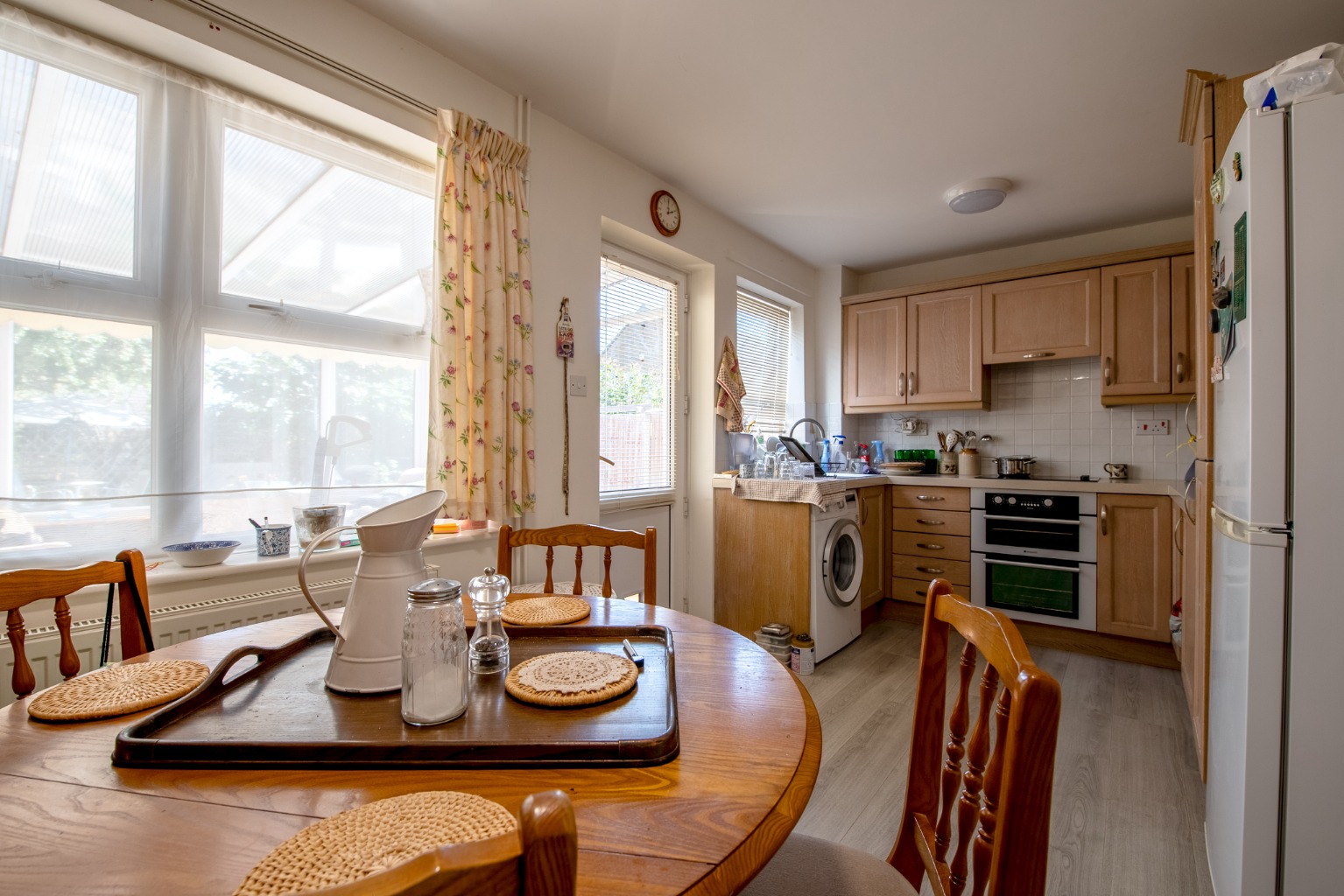 3 bed end of terrace house for sale in Edinburgh Drive, St. Neots  - Property Image 4