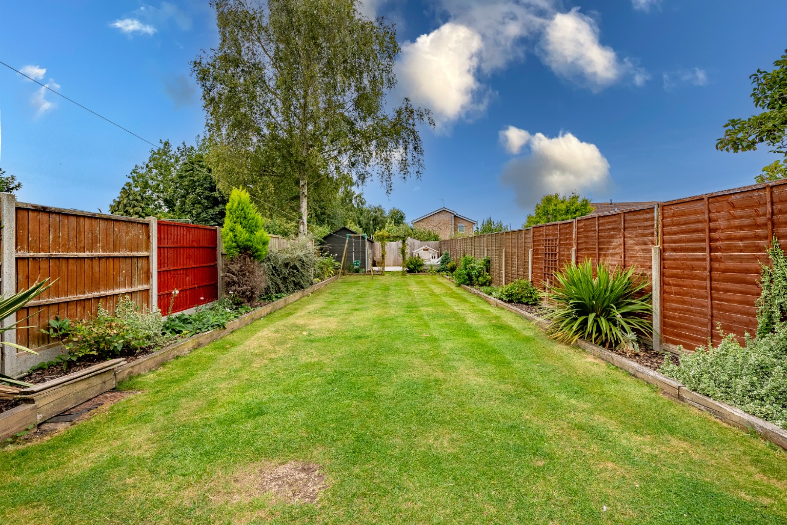 3 bed semi-detached house for sale in Ackerman Gardens, St. Neots  - Property Image 20