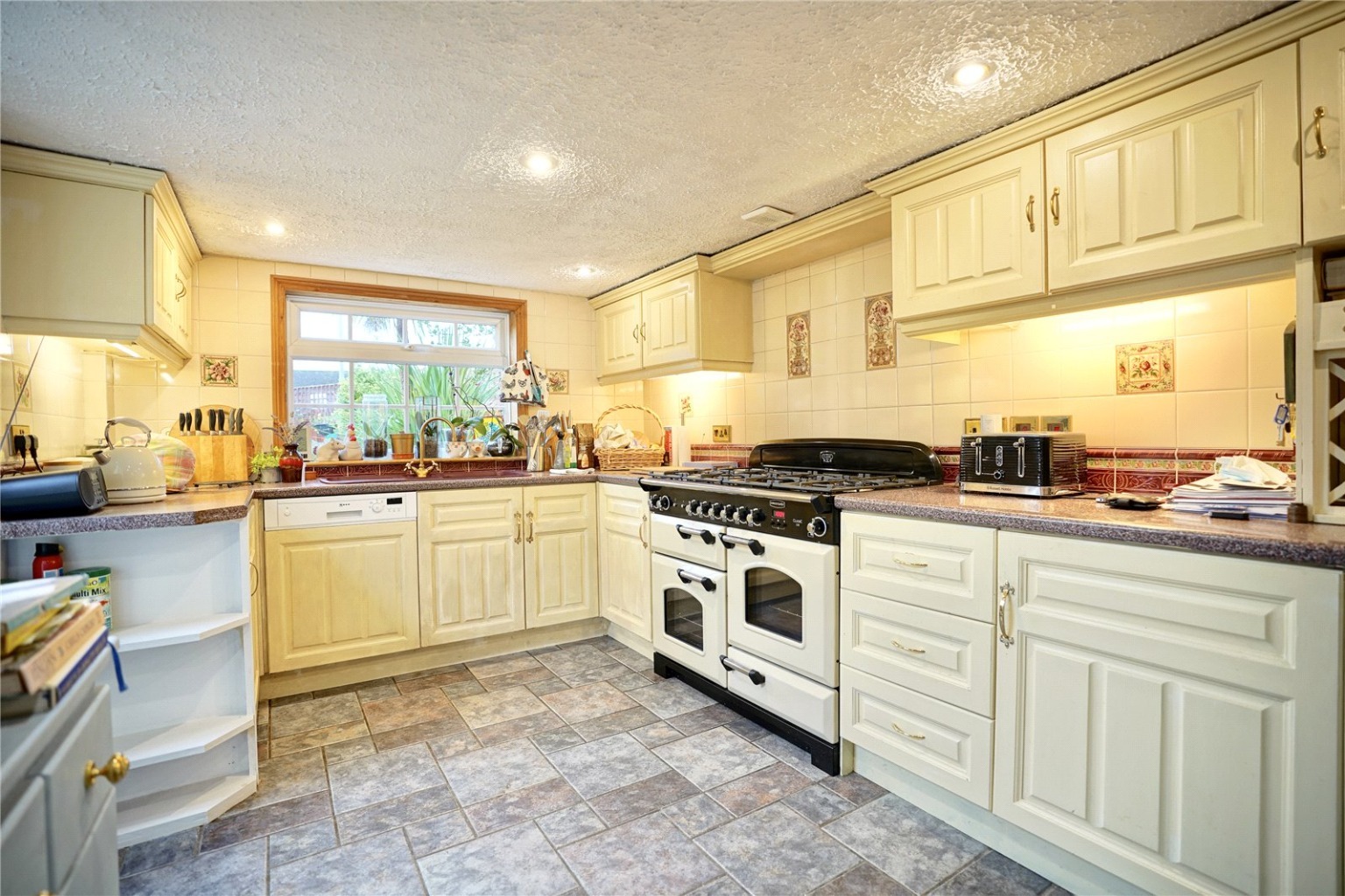 4 bed detached house for sale in Church Path, Sandy  - Property Image 2