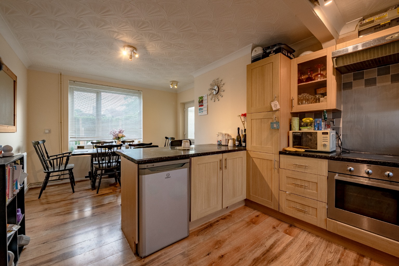 3 bed semi-detached house for sale in Brookside, St. Neots  - Property Image 2