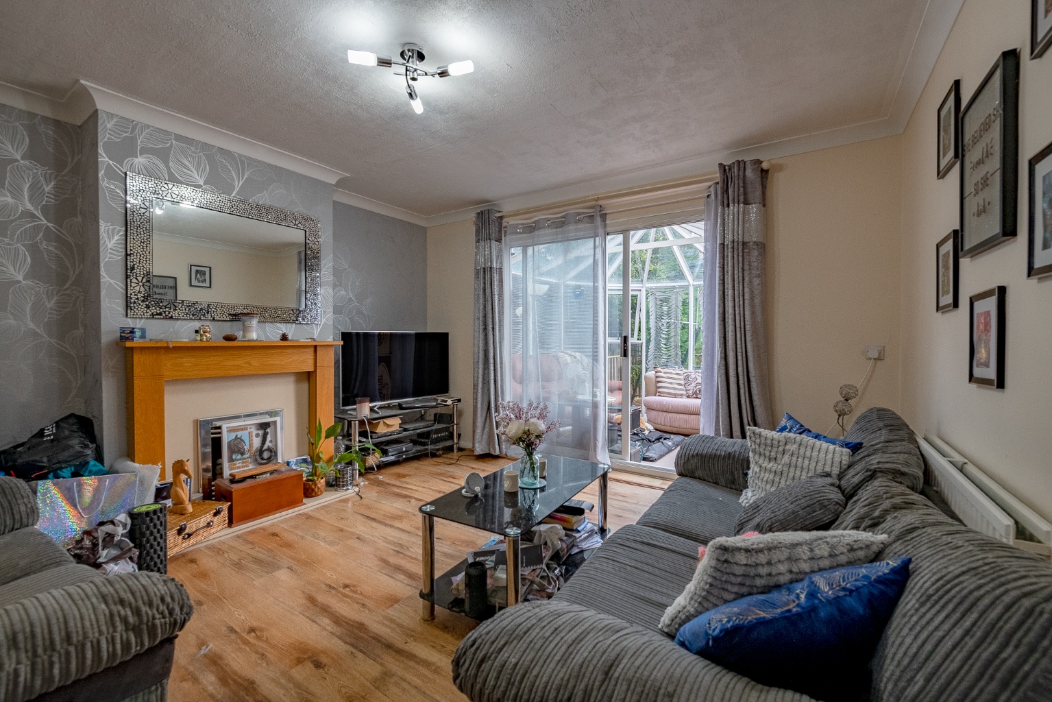 3 bed semi-detached house for sale in Brookside, St. Neots  - Property Image 9