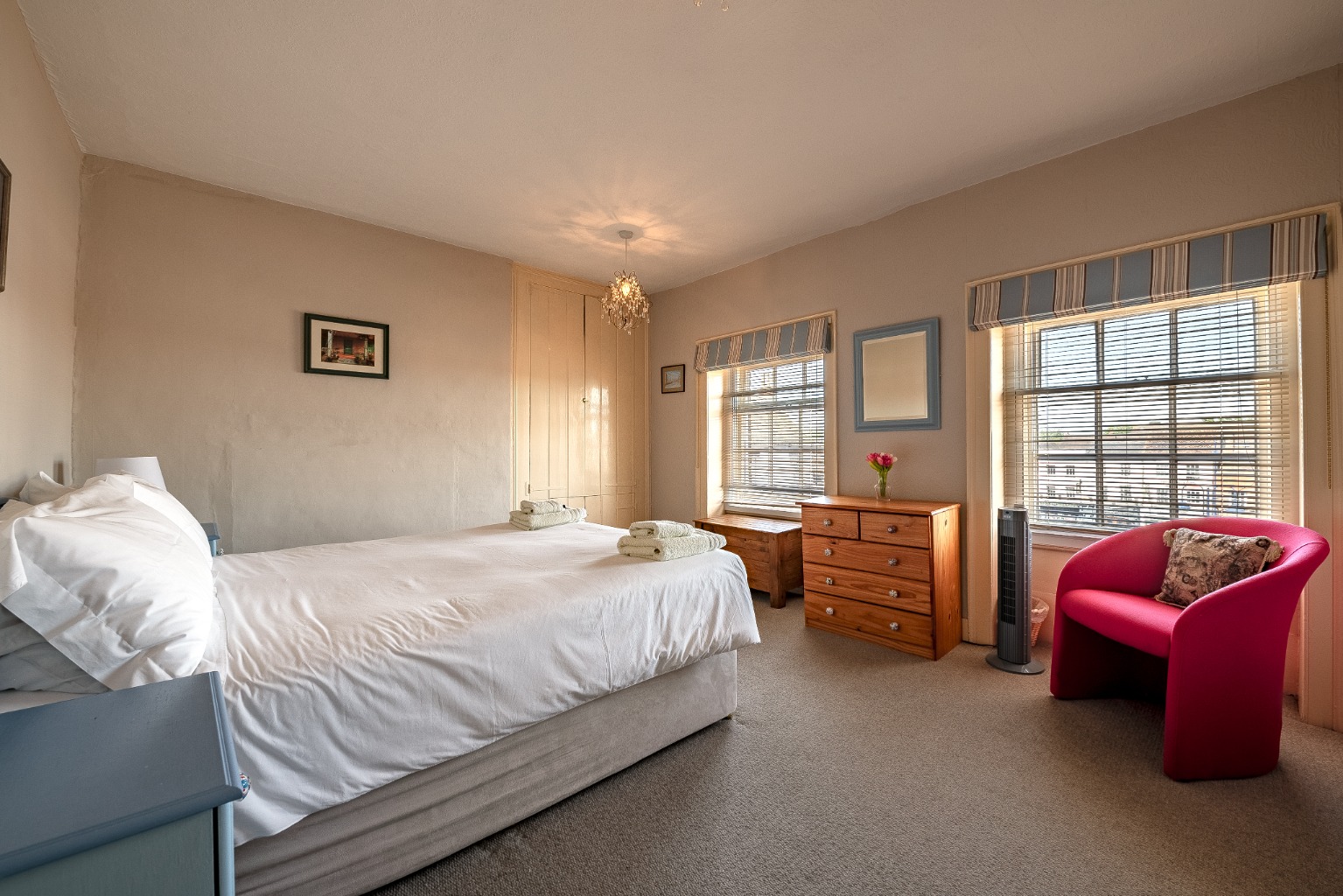 2 bed town house for sale in Market Place  - Property Image 11