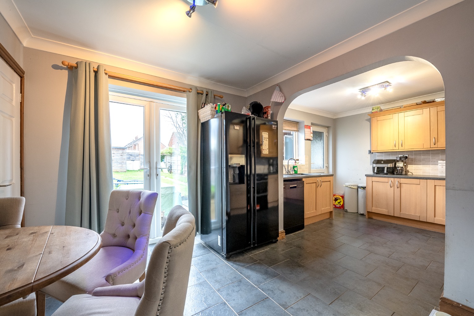 3 bed terraced house for sale in Queens Gardens, St. Neots  - Property Image 8