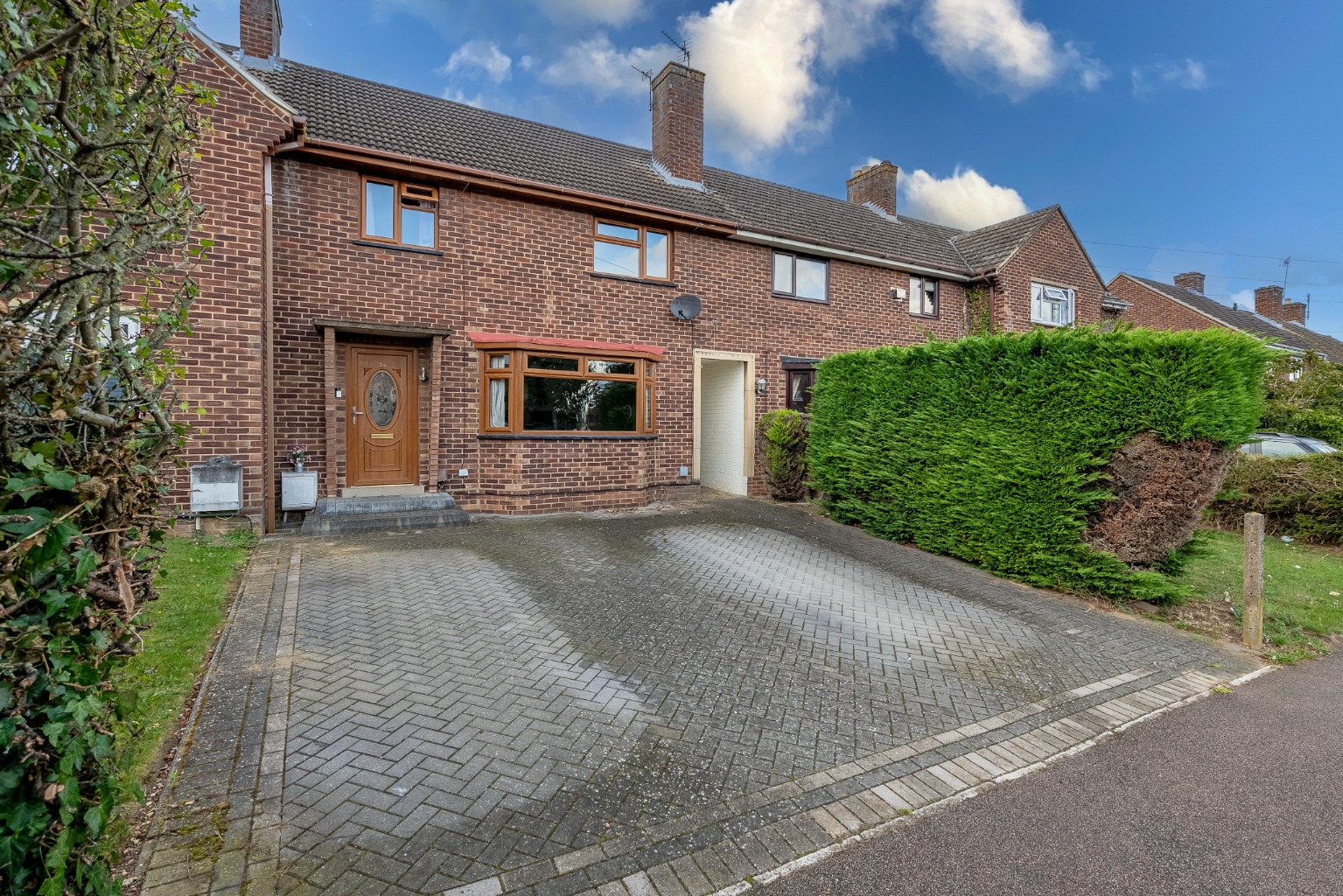 3 bed terraced house for sale in Queens Gardens, St. Neots  - Property Image 18