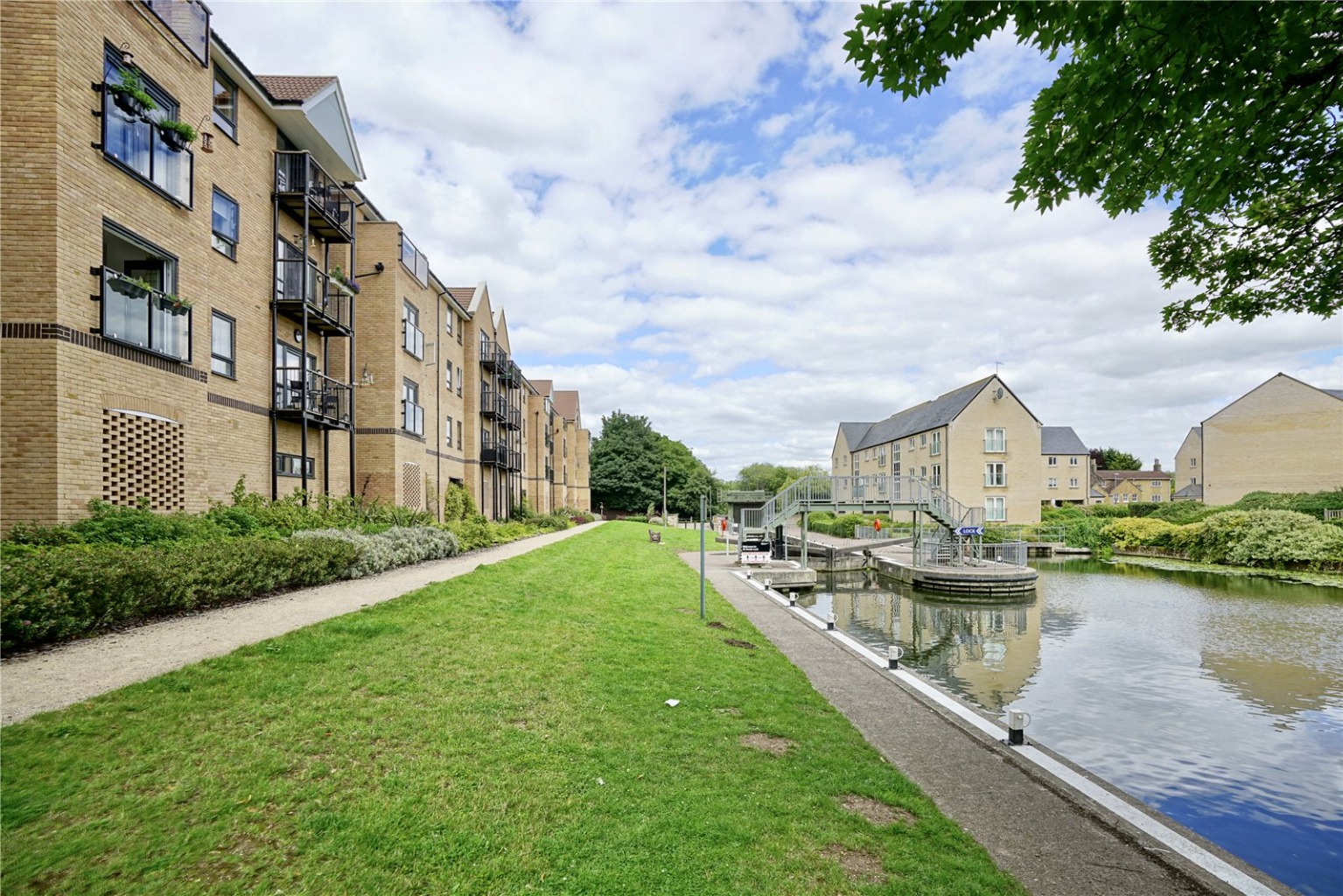 2 bed for sale in Marbled White Court, St. Neots  - Property Image 1