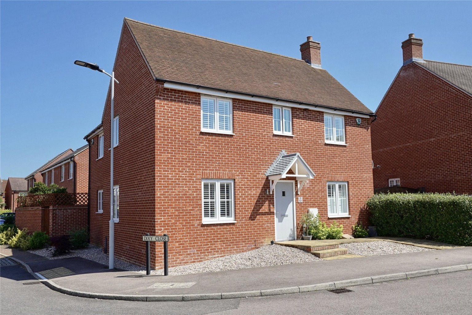 4 bed detached house for sale in Whiston Way, St. Neots  - Property Image 1