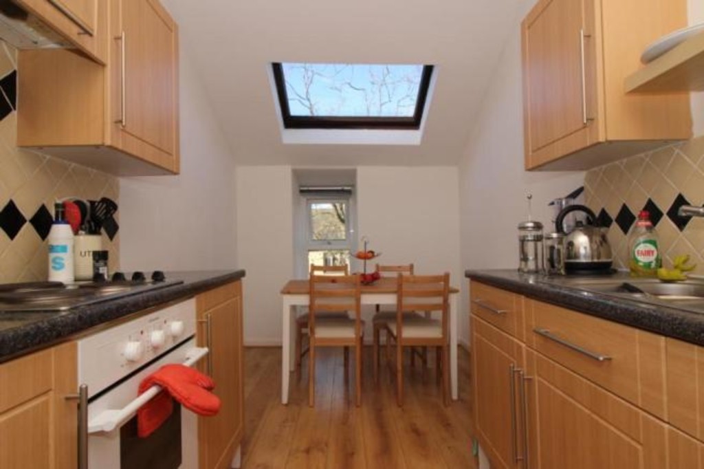 1 bed flat to rent in St Georges Terrace, Jesmond  - Property Image 1