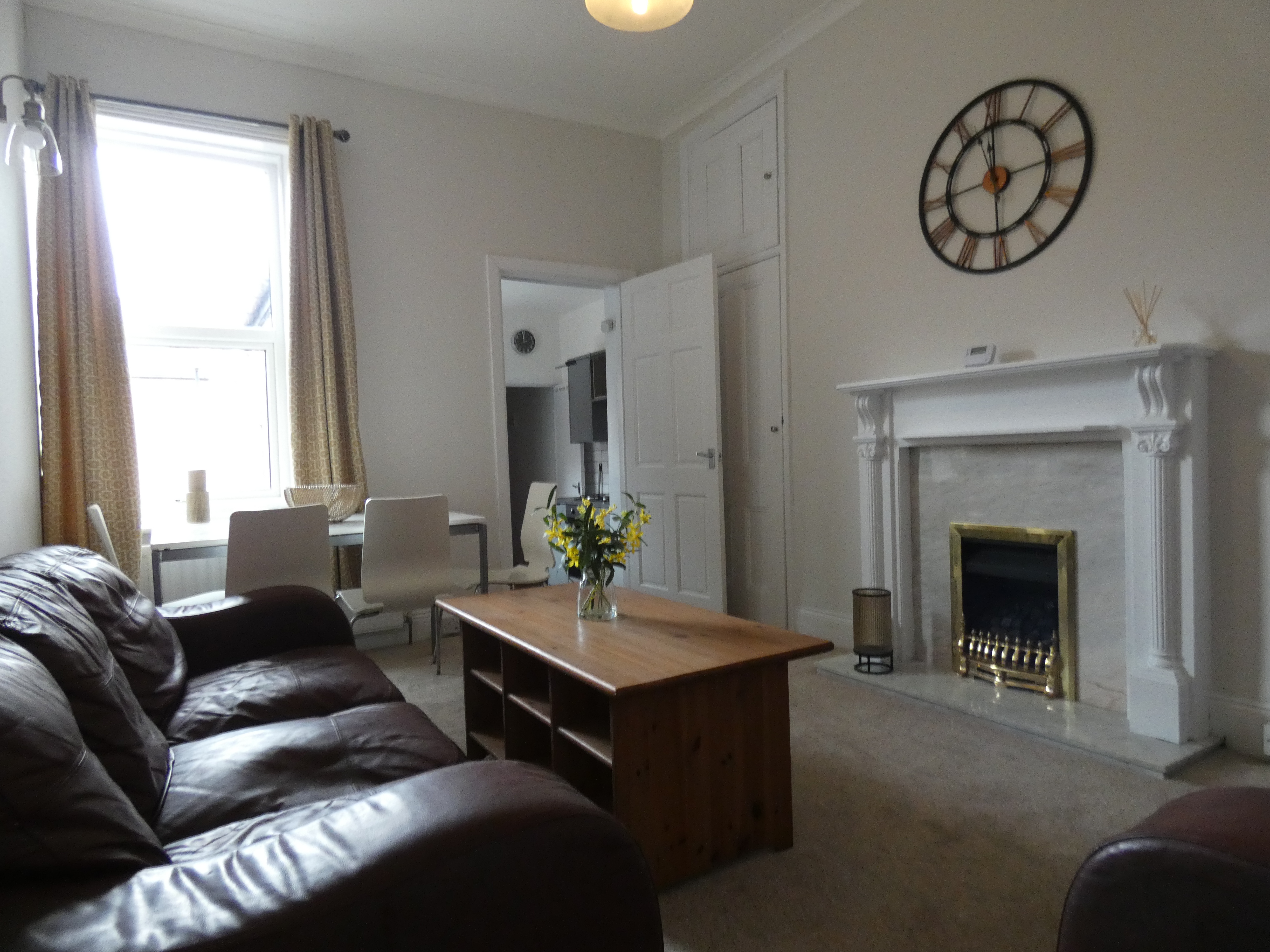 3 bed flat to rent in Warton Terrace, Newcastle upon tyne  - Property Image 2