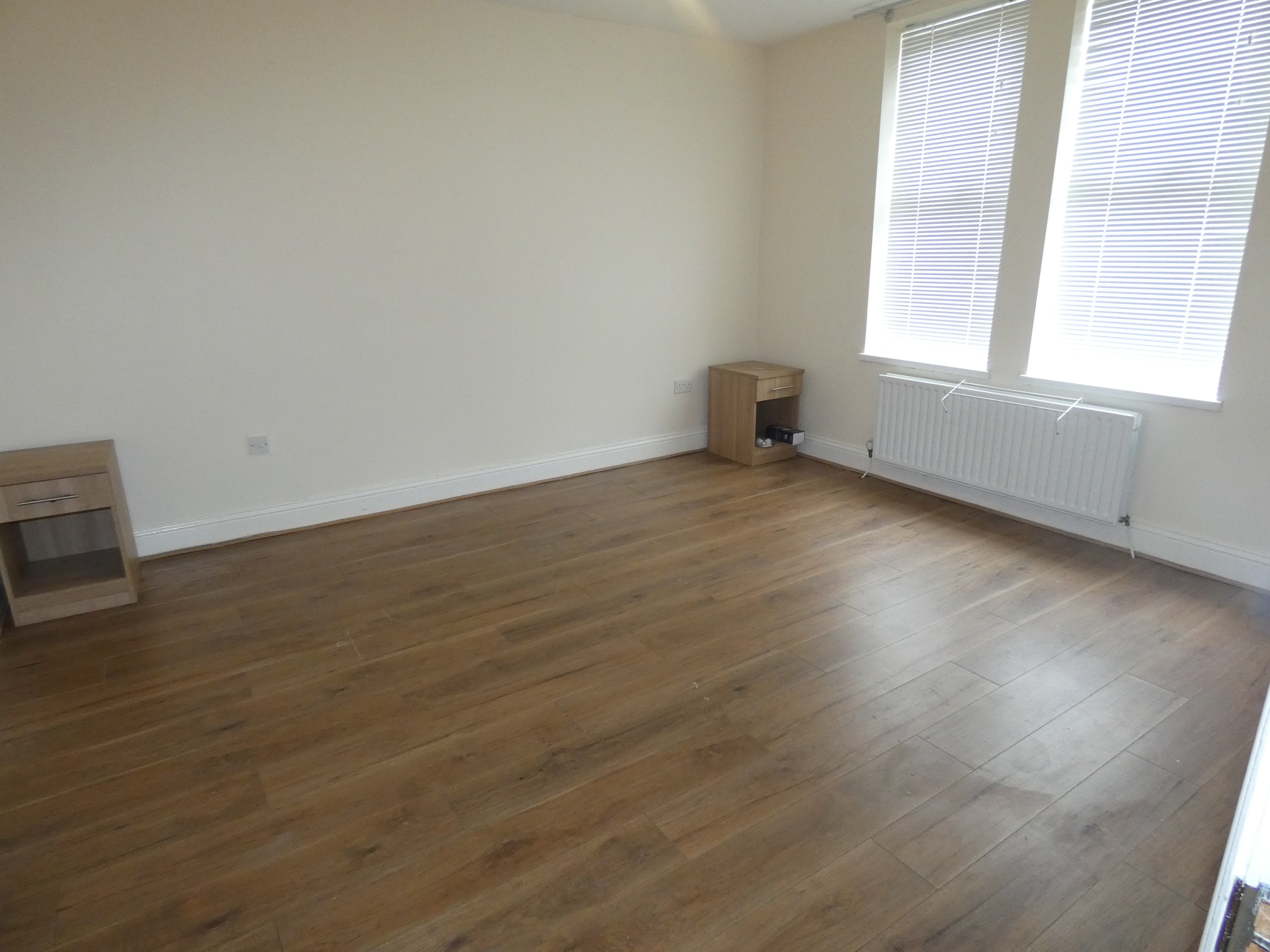 2 bed flat to rent in Hazlerigg, Newcastle upon tyne  - Property Image 2